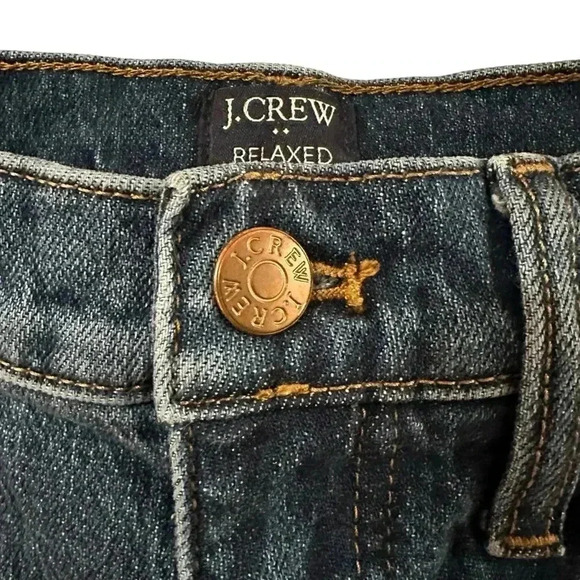 J. Crew Relaxed Boyfriend Jean in All-Day Stretch, Jules Wash, 28 - Picture 3 of 13